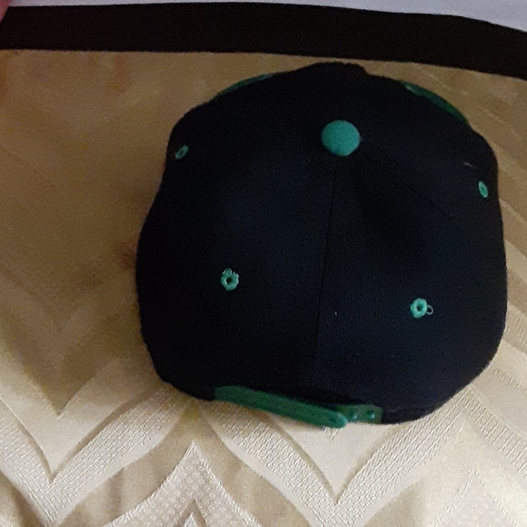 SnapBack - Picture 4 of 4